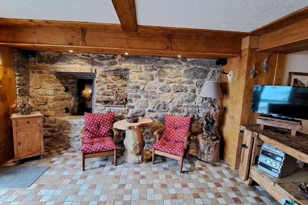 La Taverna Dei Folletti Valle di Cadore Exterior photo